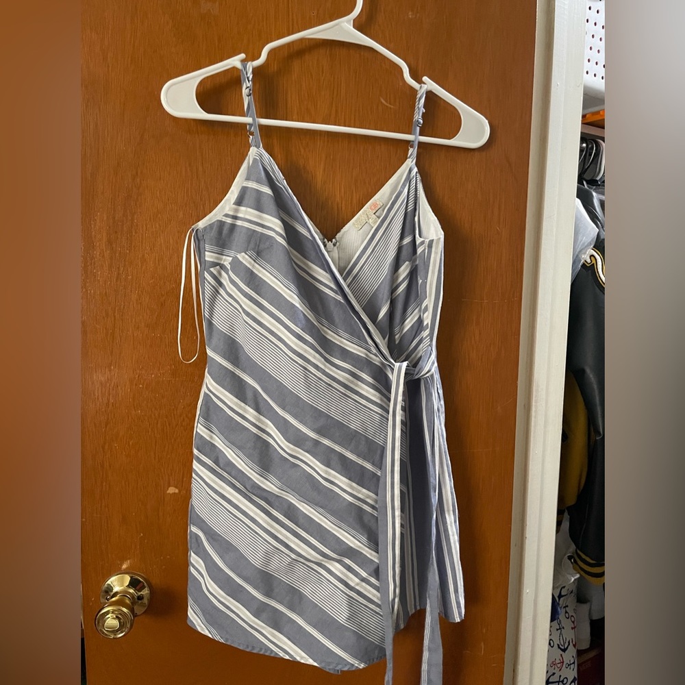 Strip romper